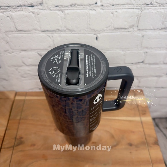 HydroJug ACTA Luxe 40oz Leopard Tumbler - Picture 3 of 10